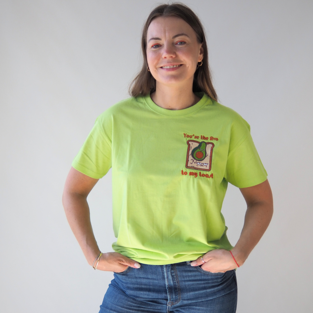 T-shirt pistacjowy bawełniany z haftem awokado - okrągly dekolt, oversize Unisex - obrazek 2