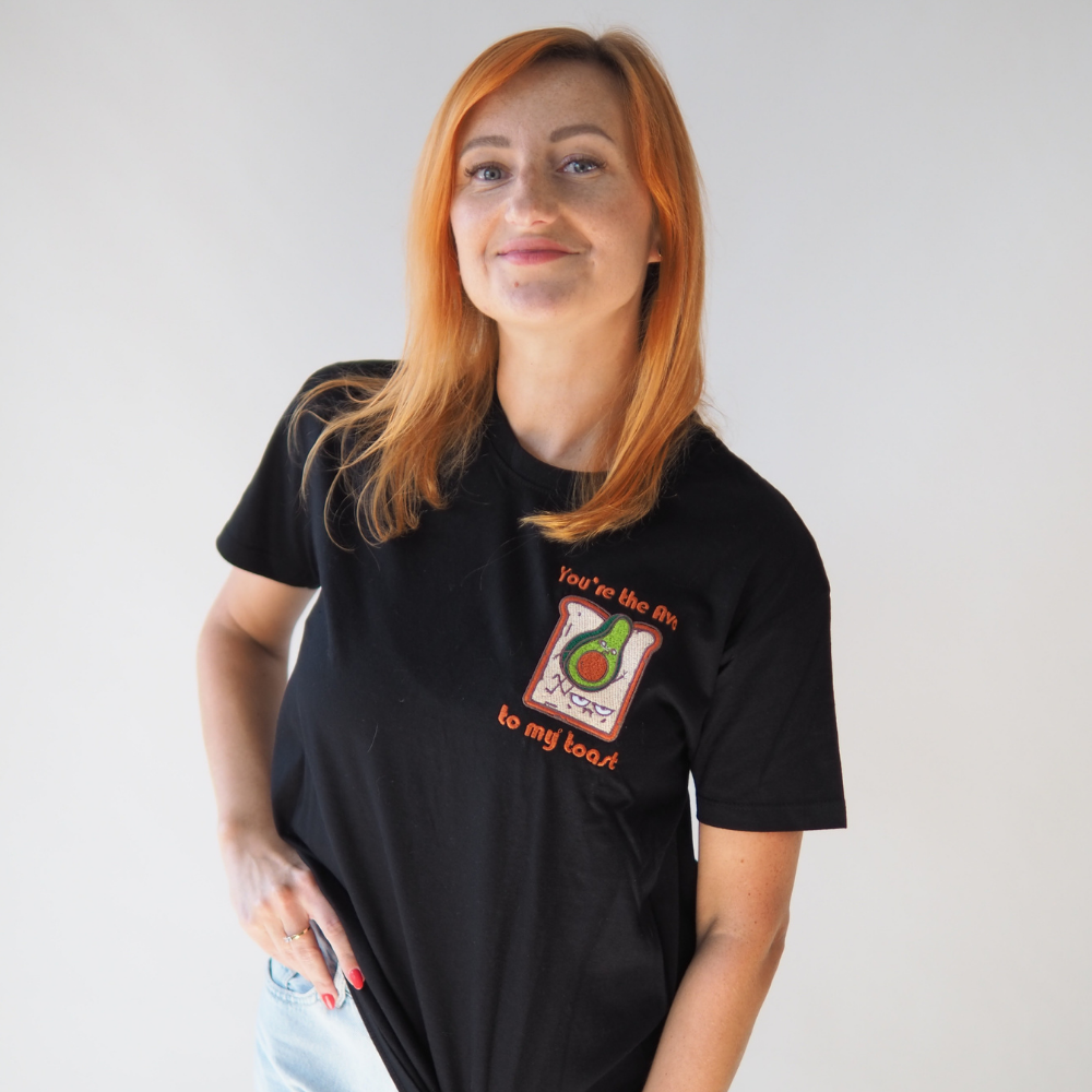T-shirt czarny bawełniany z haftem awokado M - okrągly dekolt, oversize Unisex